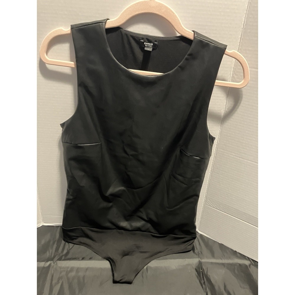 Express Body Contour Faux Leather Crew Neck Thong Bodysuit Top Sexy Biker Med